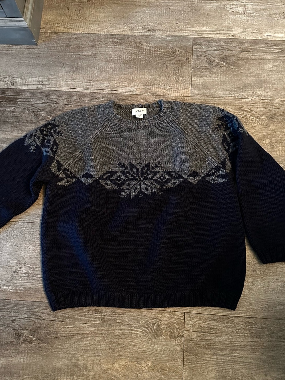J Crew 2000’s hand knit wool Men's Black and Gray Patterned Crewneck Sweater